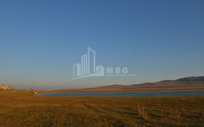 გორის რაიონი, ნადარბაზევის ტბა.