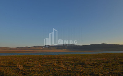 გორის რაიონი, ნადარბაზევის ტბა.