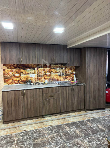 იყიდება სახლი აგარაკი 13 ასურელი მამის ქუჩა სოფელი დიღომი საბურთალოს რაიონი თბილისი