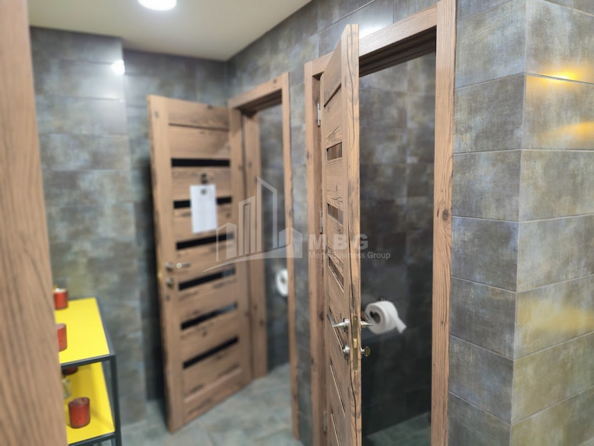 იყიდება კომერციული ფართი ი. ჭავჭავაძის გამზირი ვაკე ვაკის რაიონი თბილისი