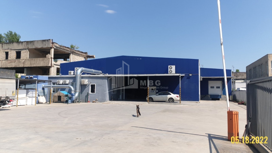 იყიდება კომერციული ფართი მუხიანი გლდანის რაიონი თბილისი