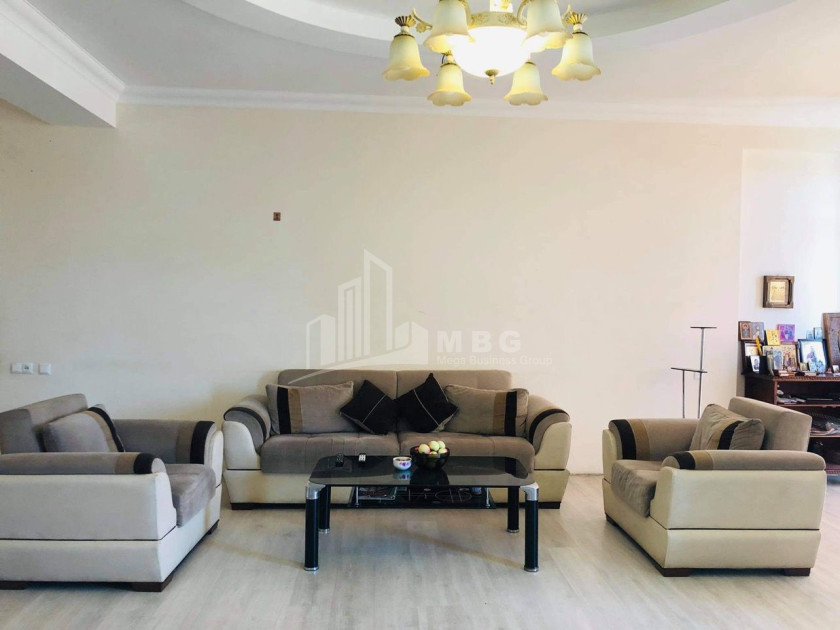 Продается Квартира Улица А. Вазадзе Глданский массив Глдани Район Тбилиси