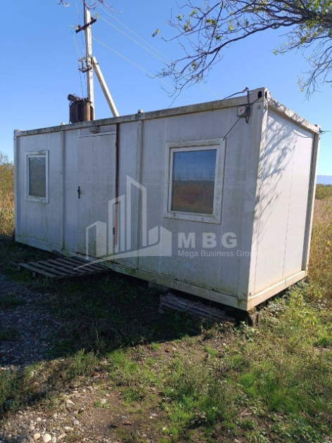 იყიდება მიწის ნაკვეთი სენაკი სამეგრელო   ზემო სვანეთი