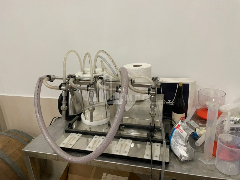 იყიდება კომერციული ფართი დოესი კასპი შიდა ქართლი