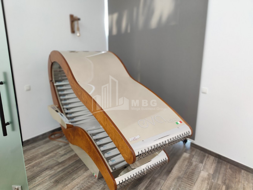 იყიდება კომერციული ფართი ი. ჭავჭავაძის გამზირი ვაკე ვაკის რაიონი თბილისი