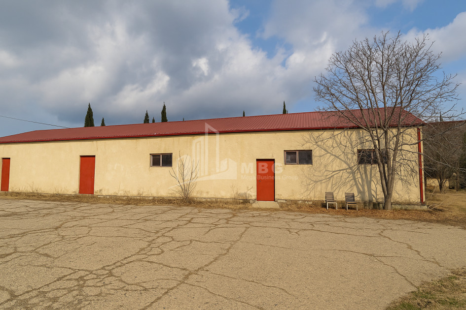 იყიდება კომერციული ფართი კუმისი გარდაბნი ქვემო ქართლი