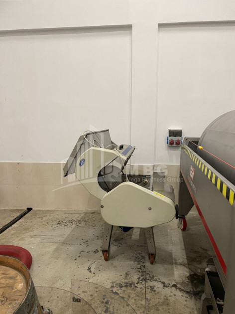 იყიდება კომერციული ფართი დოესი კასპი შიდა ქართლი