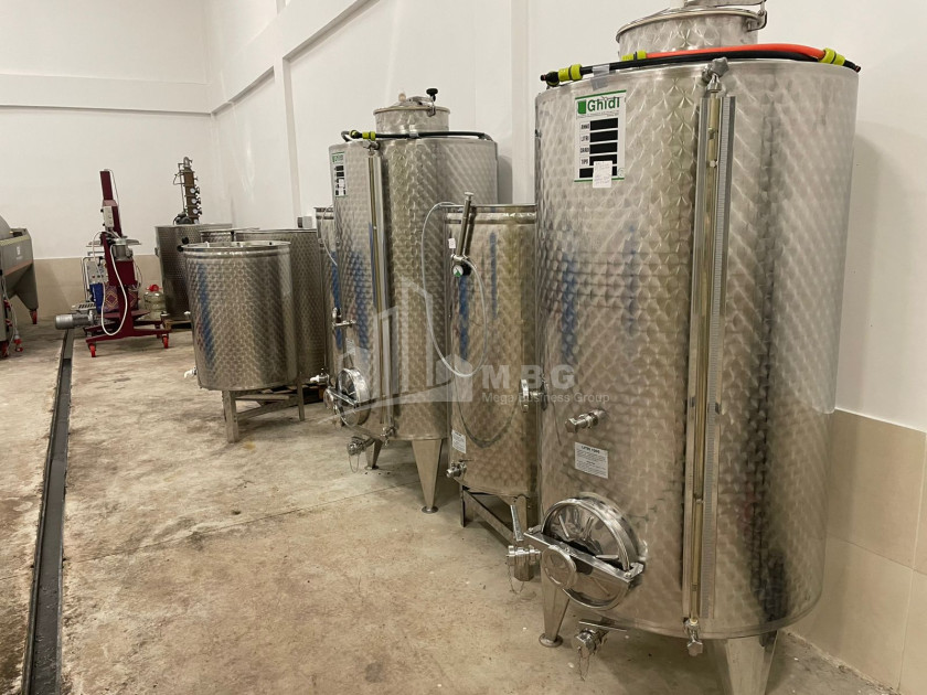 იყიდება კომერციული ფართი დოესი კასპი შიდა ქართლი