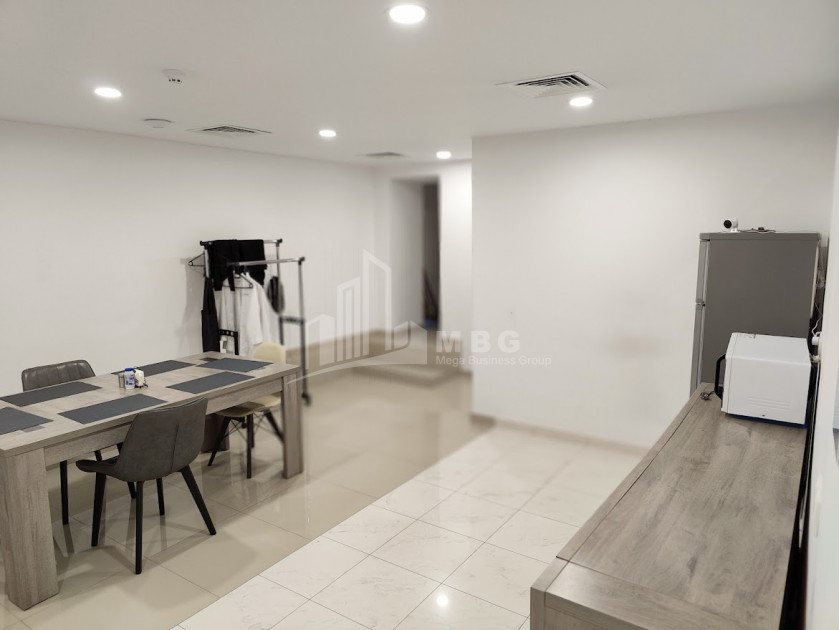 იყიდება კომერციული ფართი ი. ჭავჭავაძის გამზირი ვაკე ვაკის რაიონი თბილისი