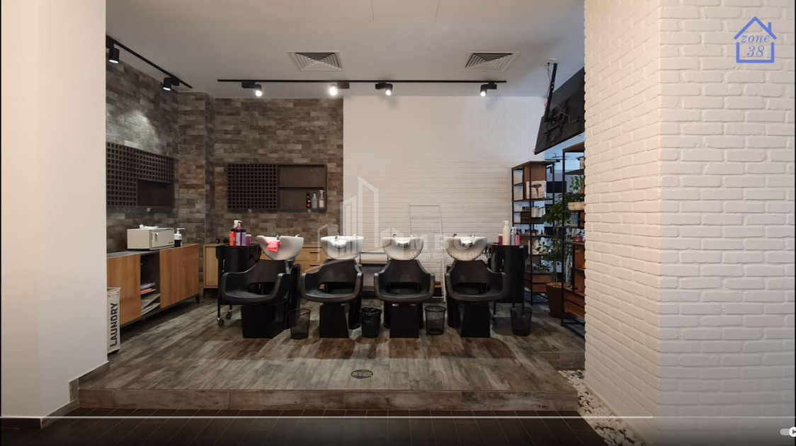 იყიდება კომერციული ფართი ი. ჭავჭავაძის გამზირი ვაკე ვაკის რაიონი თბილისი