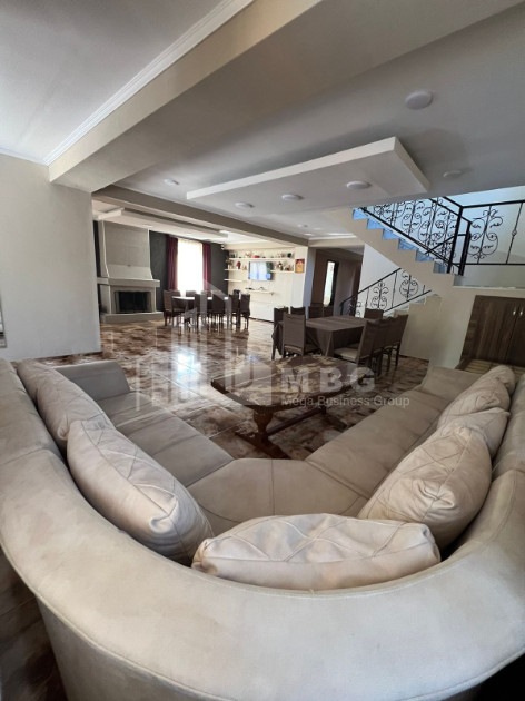 იყიდება სახლი აგარაკი 13 ასურელი მამის ქუჩა სოფელი დიღომი საბურთალოს რაიონი თბილისი