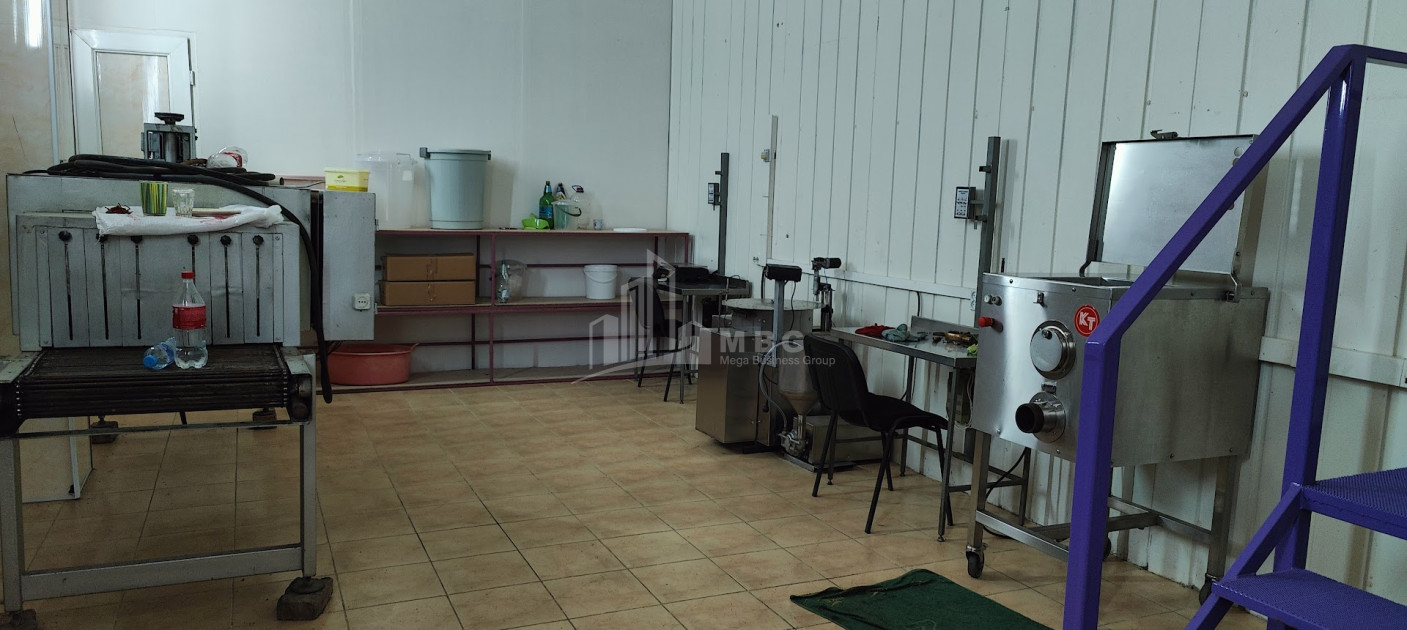 იყიდება კომერციული ფართი კუმისი გარდაბნი ქვემო ქართლი