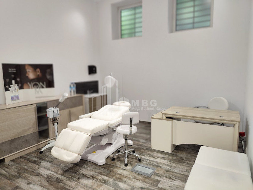 იყიდება კომერციული ფართი ი. ჭავჭავაძის გამზირი ვაკე ვაკის რაიონი თბილისი