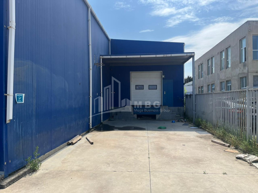 იყიდება კომერციული ფართი მუხიანი გლდანის რაიონი თბილისი