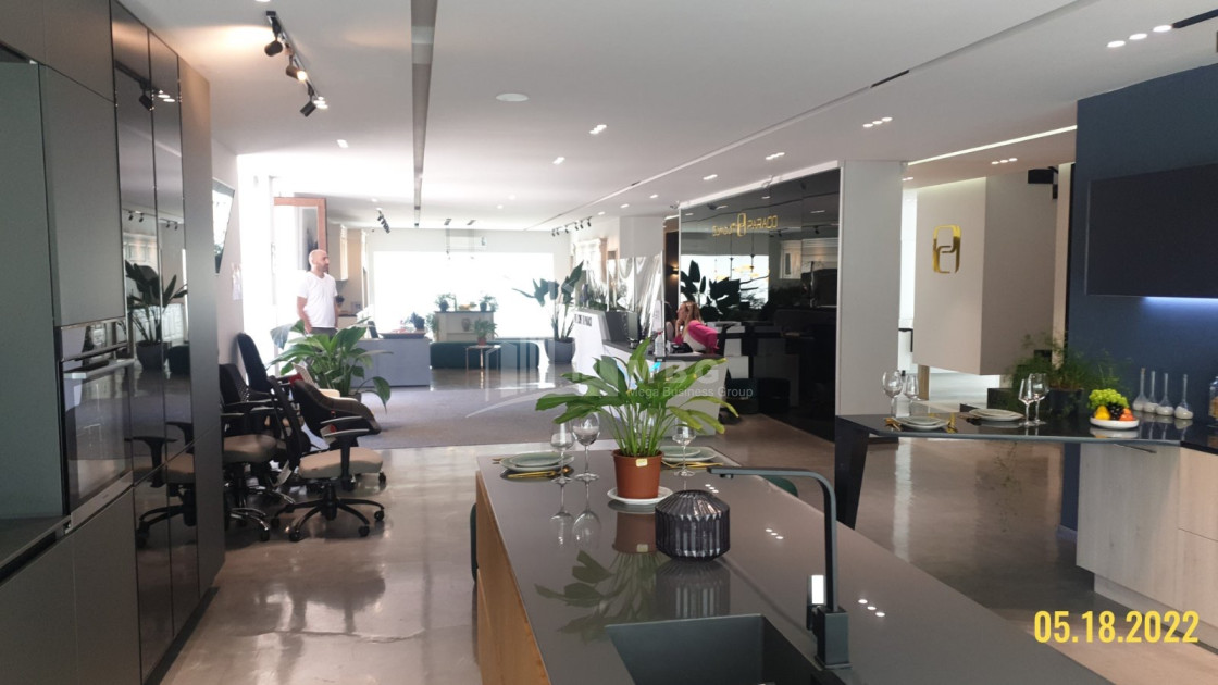 იყიდება კომერციული ფართი მუხიანი გლდანის რაიონი თბილისი