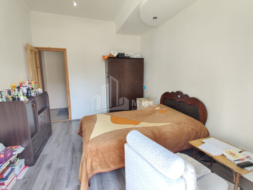 იყიდება ბინა ა. პოლიტკოვსკაიას ქუჩა (ჯიქია) საბურთალო საბურთალოს რაიონი თბილისი