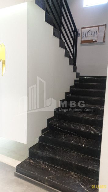 იყიდება კომერციული ფართი მუხიანი გლდანის რაიონი თბილისი