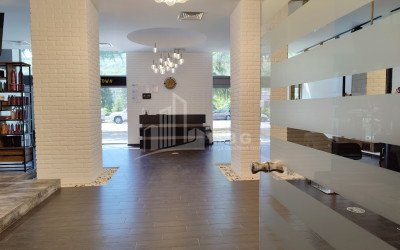 იყიდება კომერციული ფართი ი. ჭავჭავაძის გამზირი ვაკე ვაკის რაიონი თბილისი