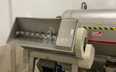 იყიდება კომერციული ფართი დოესი კასპი შიდა ქართლი