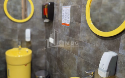 იყიდება კომერციული ფართი ი. ჭავჭავაძის გამზირი ვაკე ვაკის რაიონი თბილისი