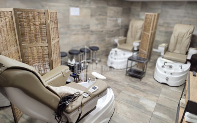 იყიდება კომერციული ფართი ი. ჭავჭავაძის გამზირი ვაკე ვაკის რაიონი თბილისი