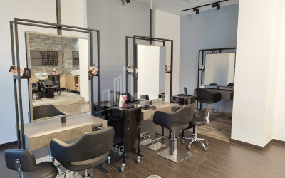 იყიდება კომერციული ფართი ი. ჭავჭავაძის გამზირი ვაკე ვაკის რაიონი თბილისი