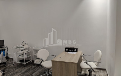 იყიდება კომერციული ფართი ი. ჭავჭავაძის გამზირი ვაკე ვაკის რაიონი თბილისი