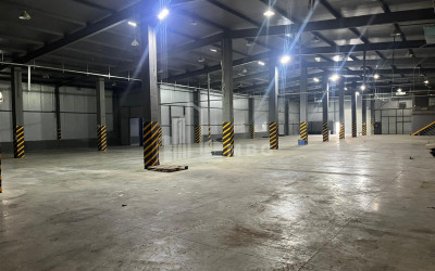 იყიდება კომერციული ფართი მუხიანი გლდანის რაიონი თბილისი