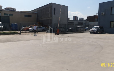 იყიდება კომერციული ფართი მუხიანი გლდანის რაიონი თბილისი