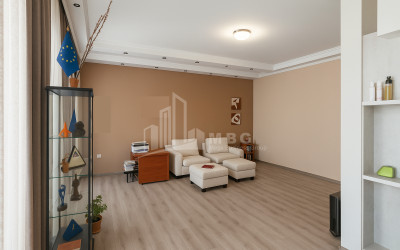 იყიდება ბინა ა. პოლიტკოვსკაიას ქუჩა (ჯიქია) საბურთალო საბურთალოს რაიონი თბილისი