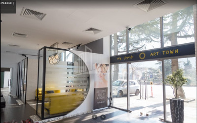 იყიდება კომერციული ფართი ი. ჭავჭავაძის გამზირი ვაკე ვაკის რაიონი თბილისი