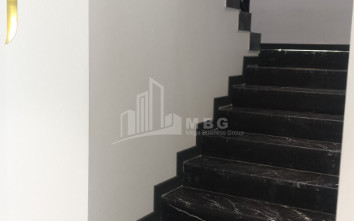 იყიდება კომერციული ფართი მუხიანი გლდანის რაიონი თბილისი